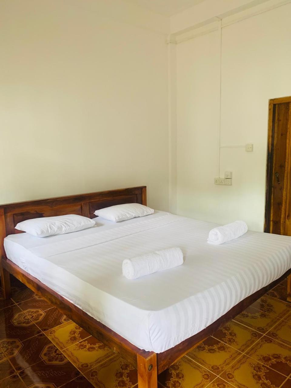 Zimbay Guest House 阿鲁甘湾 外观 照片