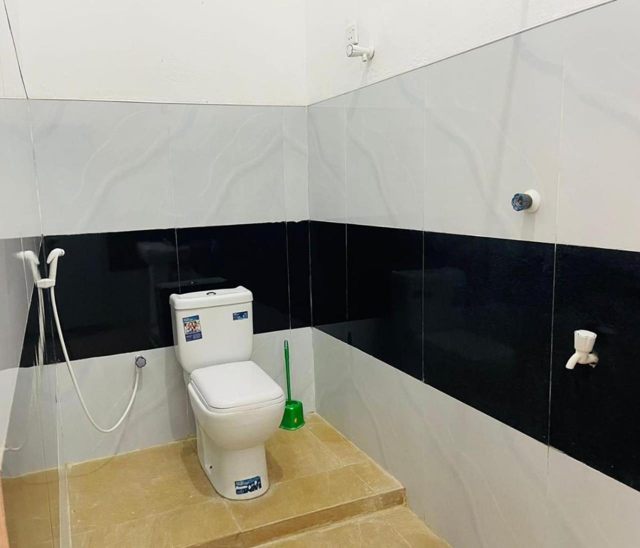 Zimbay Guest House 阿鲁甘湾 外观 照片