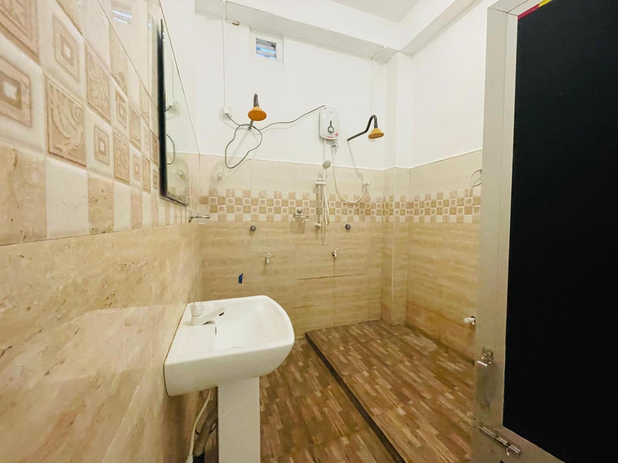 Zimbay Guest House 阿鲁甘湾 外观 照片