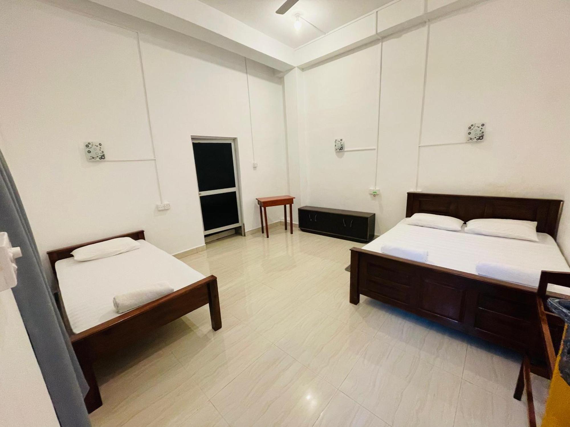 Zimbay Guest House 阿鲁甘湾 外观 照片