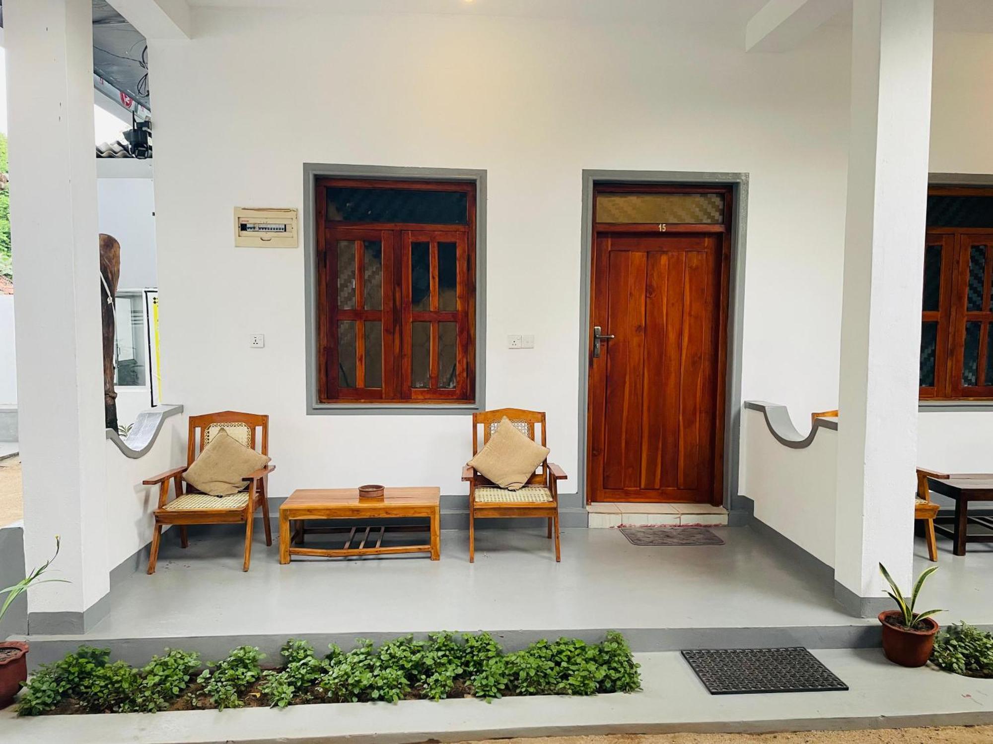 Zimbay Guest House 阿鲁甘湾 外观 照片