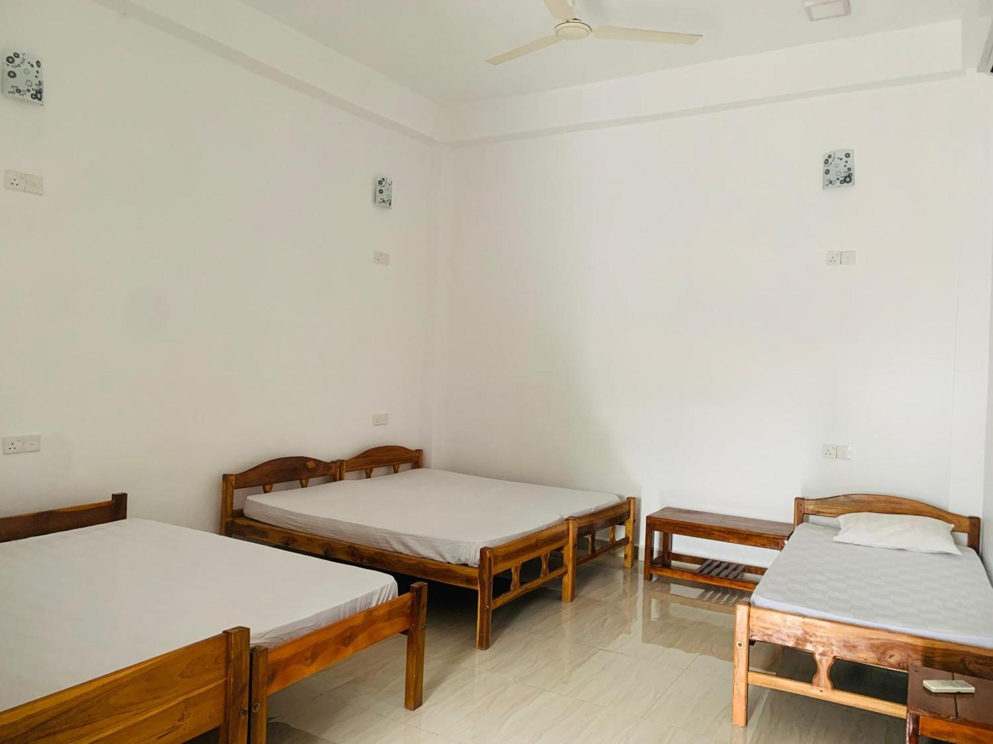 Zimbay Guest House 阿鲁甘湾 外观 照片